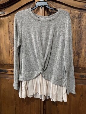 Daytrip Gray Knit Knot Front Layered Top with Cream Hem